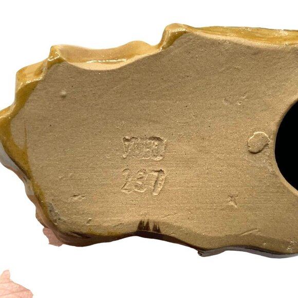 Vintage Mudmen Chinese Man Seated Wood Logs Hat On Back Axe Blue Top Knot Shiwan - Picture 6 of 7